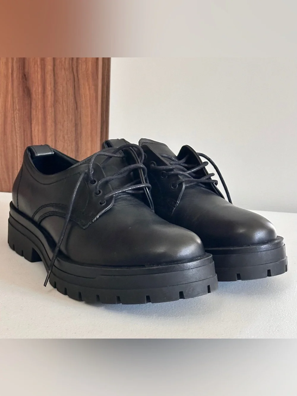 Zara classic black